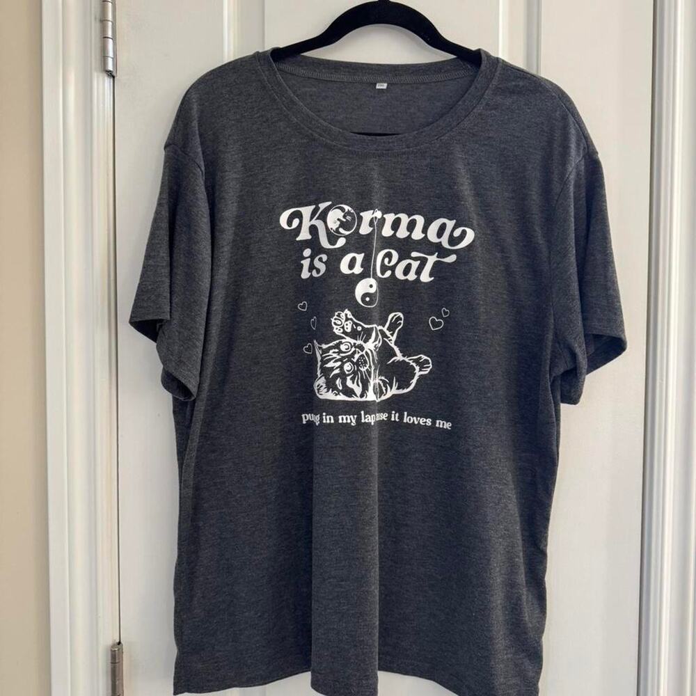 Karma is a cat graphic t-shirt grey 2xl ying yang retro y2k casual boho